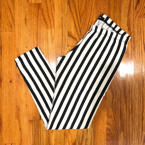 BDG Pants - FINAL PRICE Black and white striped leggings